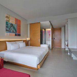Deluxe Urban Room [King]